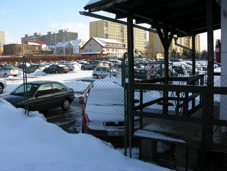 Parkoviště Valentova ul., Praha 4